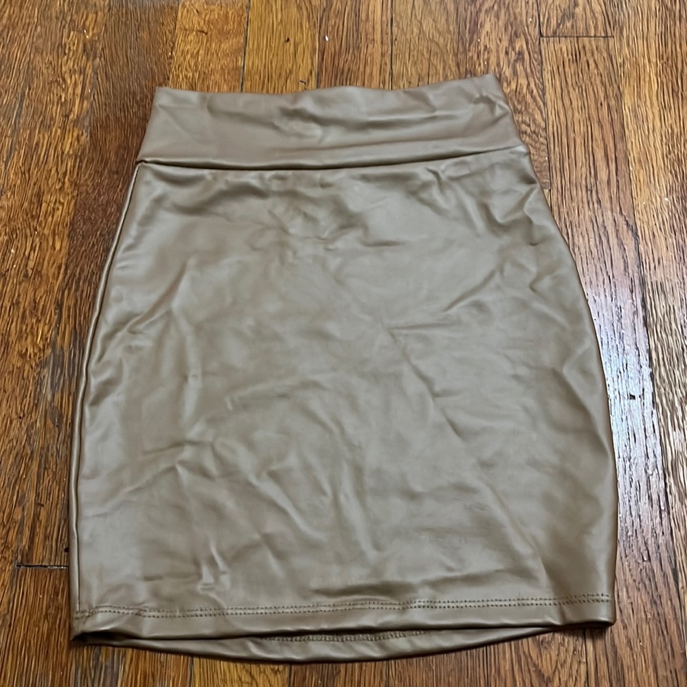 brown hight wasted leather skirt